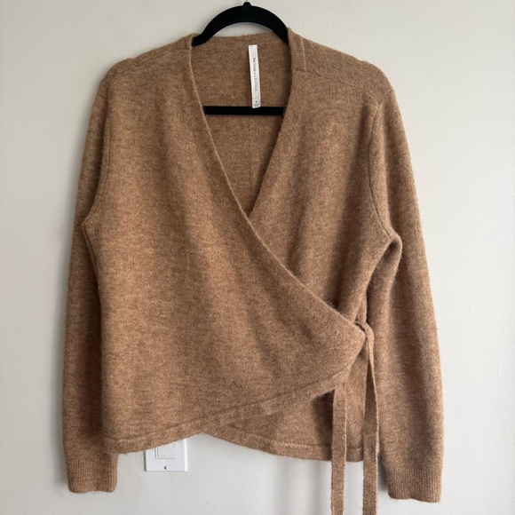 Aritzia Babaton Wrap Sweater - Picture 8 of 8